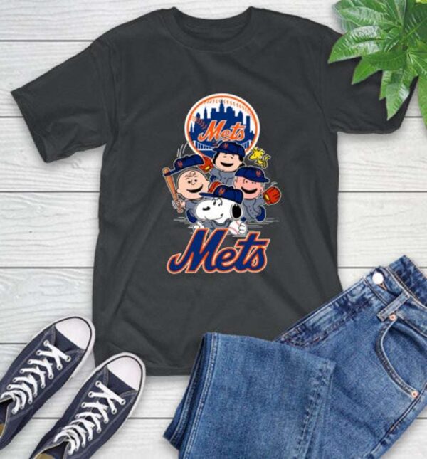 MLB New York Mets Snoopy Charlie Brown T Shirt