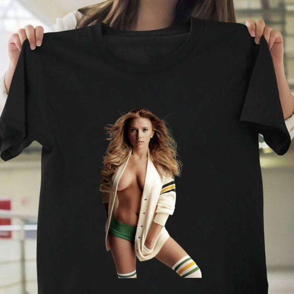 Scarlett Johansson Sexy T Shirt