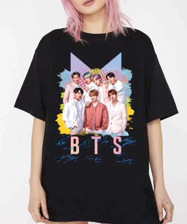 BTS Group Sign Classic T Shirt