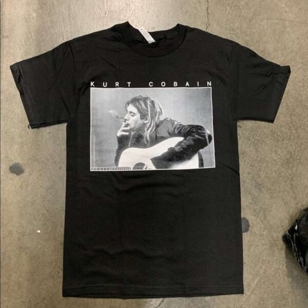 Kurt Cobain Playing Guitar Unisex T Shirt