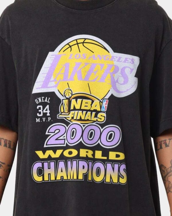 Vintage Los Angeles Lakers 2000 World Champs Unisex T Shirt