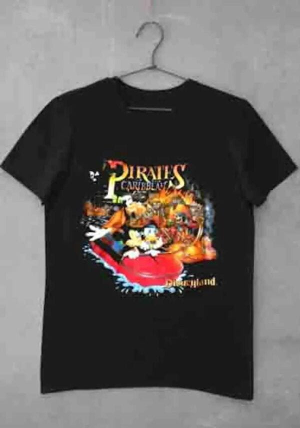 Disneyland Pirates of the Caribbean Vintage T Shirt