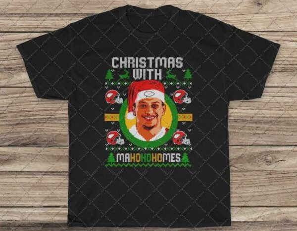 Patrick Mahomes T Shirt Christmas with Mahohohomes