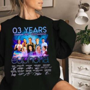 Euphoria 3 Year 2019 2022 Signatures Sweatshirt T Shirt Merch