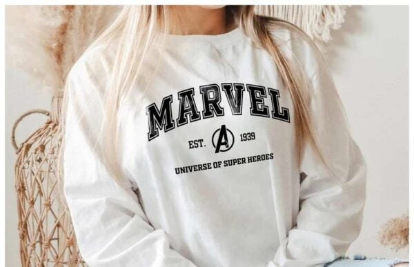 Marvel Universe College Sweatshirt T Shirt