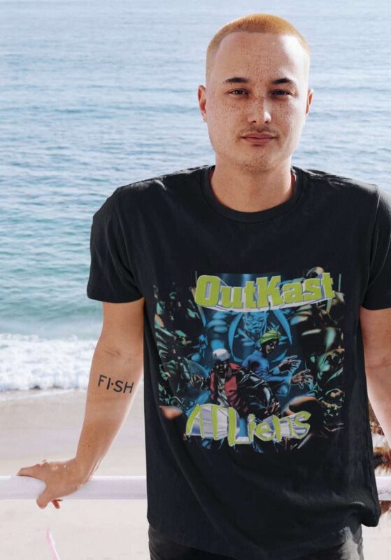 Music T-Shirts | Movie T-Shirts | Sport Merch – TeeFoxStore.com