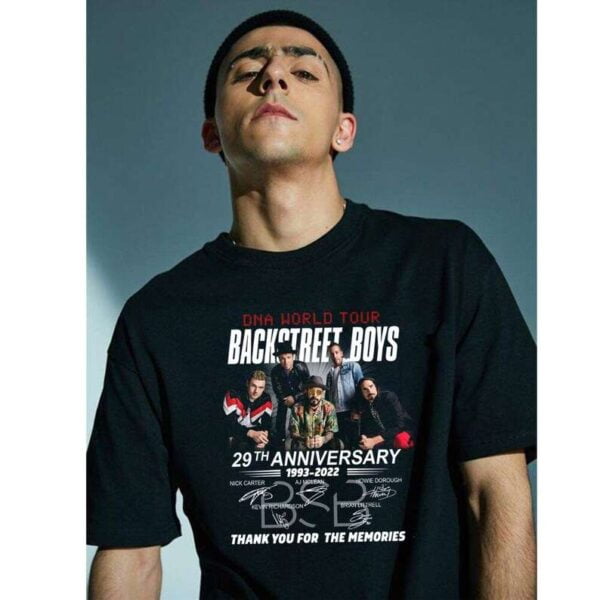 Backstreet Boys DNA World Tour 2022 Signatures T Shirt