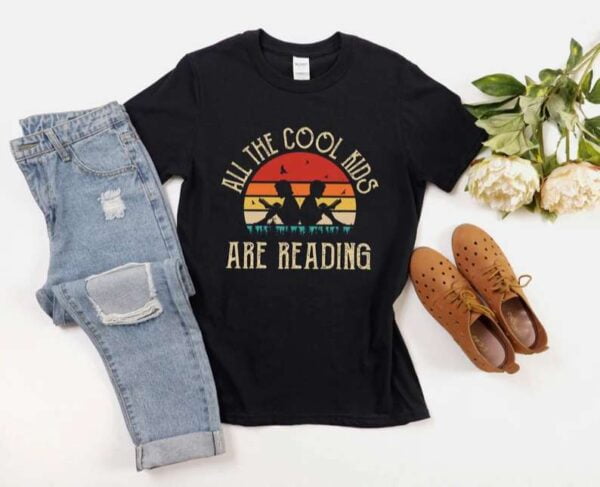 All The Cool Kids Are Reading T Shirt