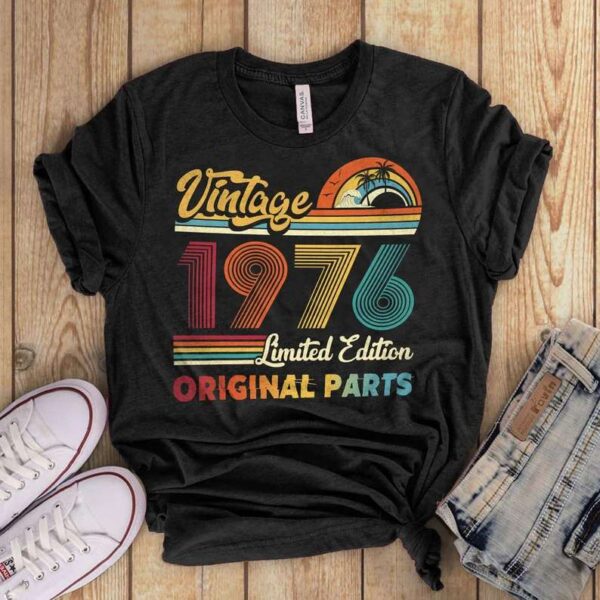 Vintage 1976 Birthday Shirt 46 Birthday