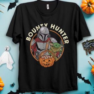 The Mandalorian Baby Yoda Halloween Bounty Hunter Star Wars T Shirt