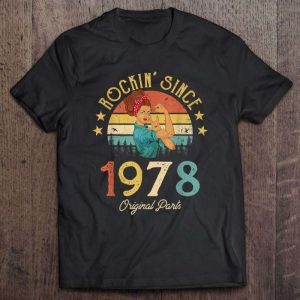 Vintage 1978 Rockin Sine Birthday Unisex T Shirt