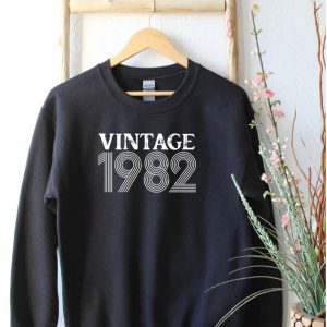 Vintage 1982 Birthday Unisex T Shirt