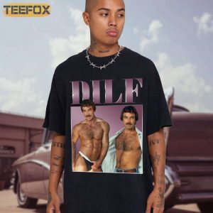Tom Selleck Sexy Dilf Short Sleeve T Shirt
