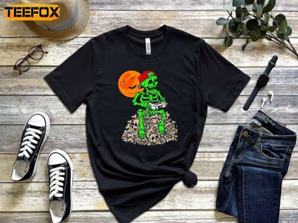 Gamer Skeleton Halloween Short Sleeve T Shirt