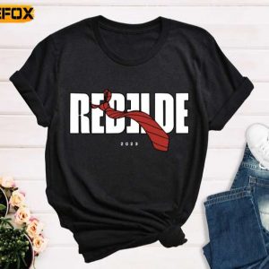 Rebelde Tie 2023 Short Sleeve T Shirt