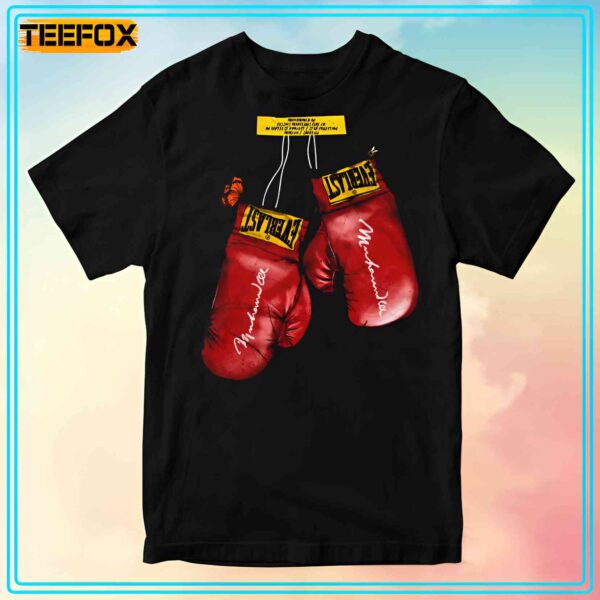 Muhammad Ali Iconic boxing Red Gloves Unisex T Shirt